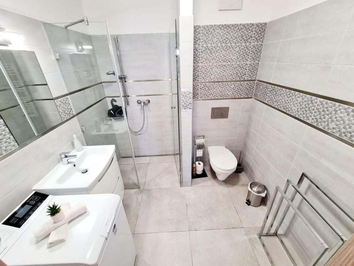 Hungary Homes Residence Heviz Bagian luar foto